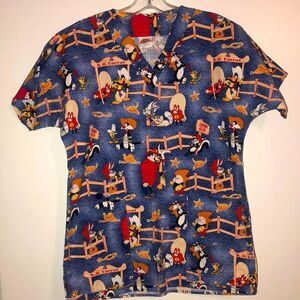 Looney-Tunes Short sleeve Scrub Top Bugs Bunny Tweety Bird Daffey Duck XS XSmall